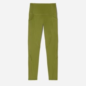Everlane Perform Pocket Legging